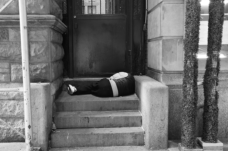 Homeless : Street Life : New York : Personal Photo Projects :  Richard Moore Photography : Photographer : 